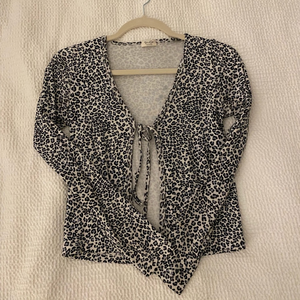 Brandy Melville long sleeve